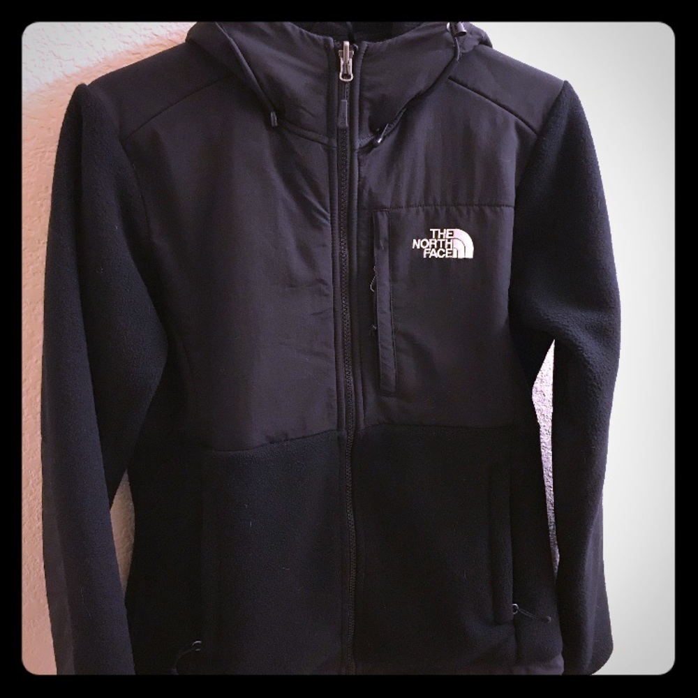 Women’s The North Face Black Hooded Denali Jacket